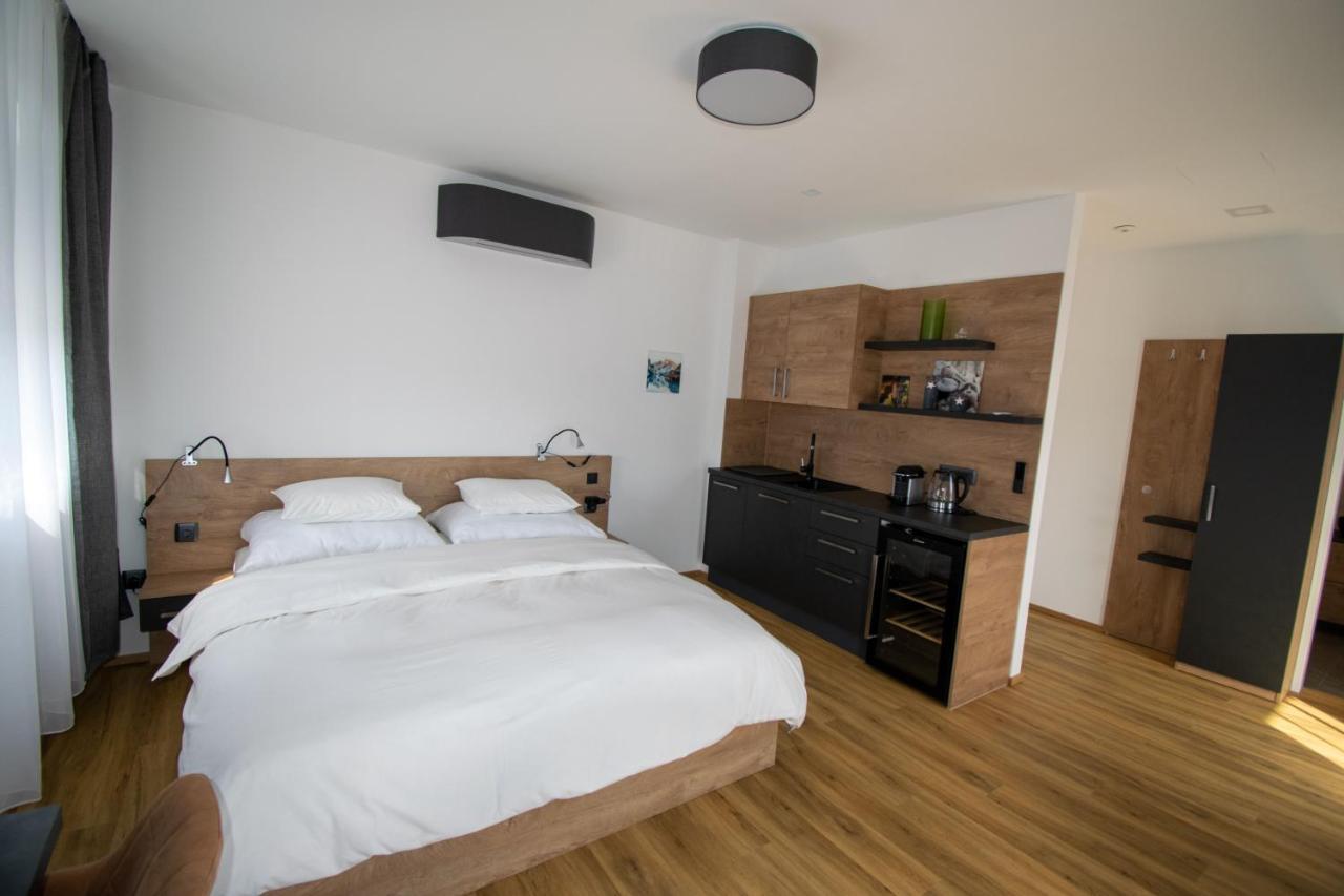 Smart Rooms Wels Exterior foto